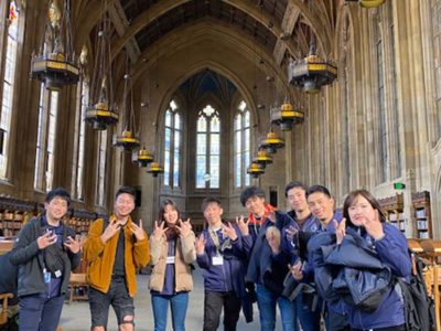 University of Washington（ワシントン大学）を訪問し、在学生と英語で交流します。